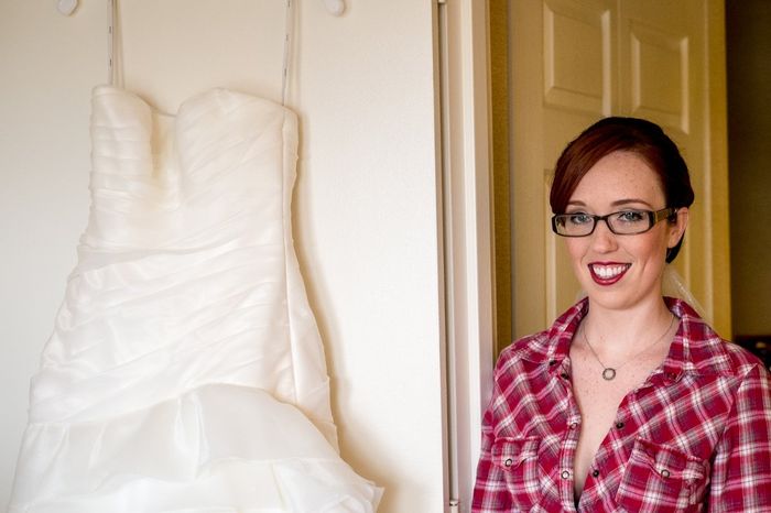 ATTN:  Brides who wear glasses...