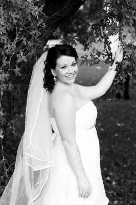 Wedding pictures in! LOVE them!! **PIC heavy**