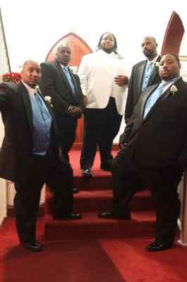 Groomsman Vs Groom-Tuxes-SAME OR DIFFERENT?