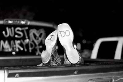 I'm a MRS.!!! Here are a few pics from today!