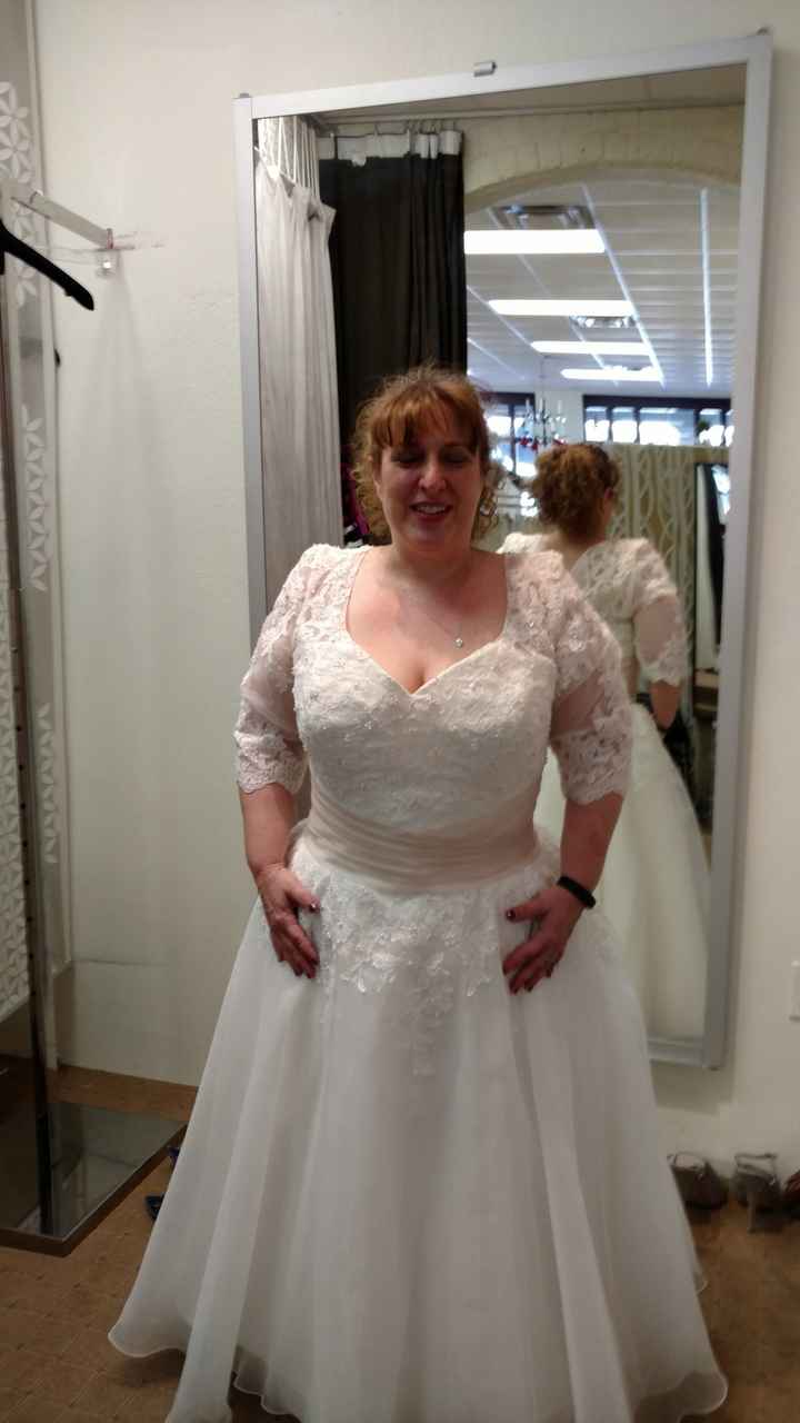 I can't believe it but I found my dress!!!