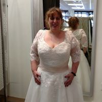 I can't believe it but I found my dress!!!