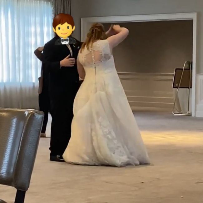 Show me your bustles, please! 3