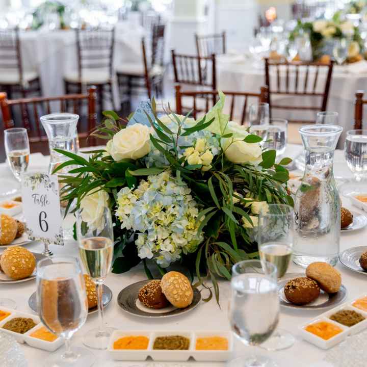 Show off your centerpieces and other reception decor - 1