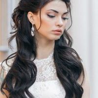Show me 1 hair and 1 makeup inspiration you have for your wedding day!