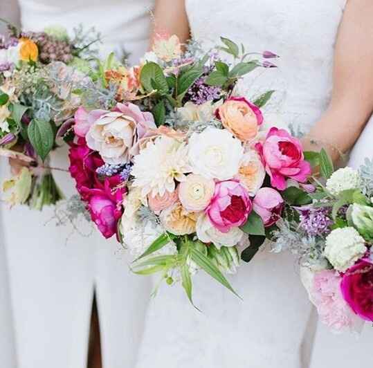 Show you mine, show me yours? ;) found my boquet!!