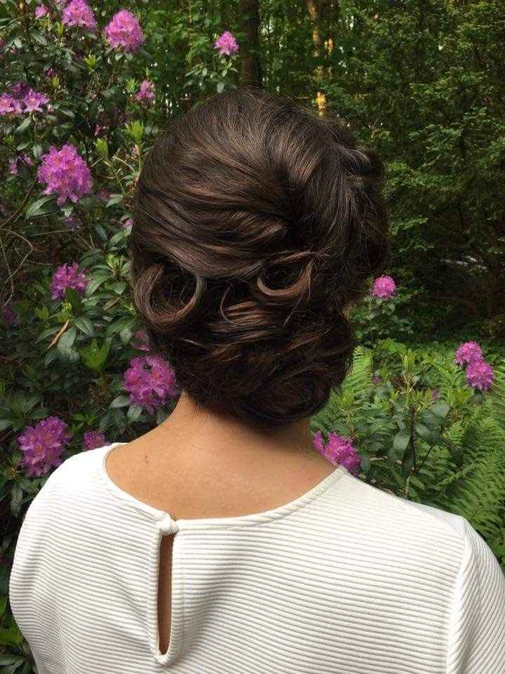 How are you planning to do your hair for the big day?