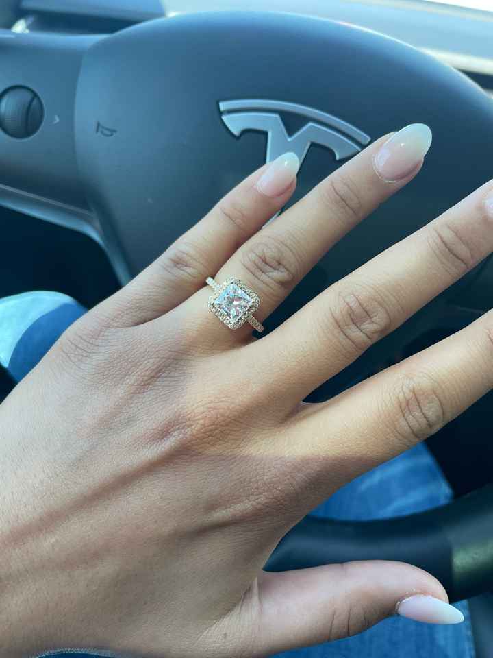 Brides of 2022! Show us your ring! - 1