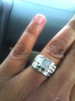 My day turned into a bummer... show me your rings/dresses to cheer me up please!