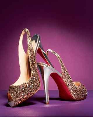 shoes. pictures please??
