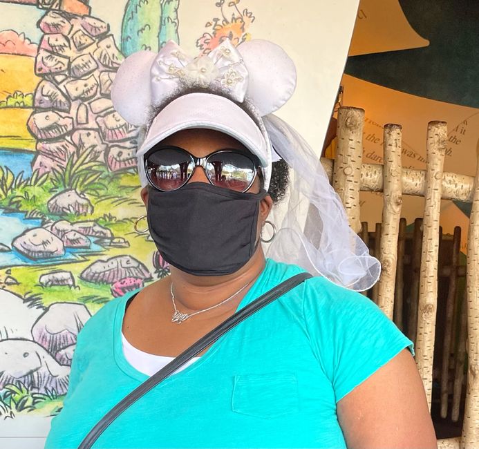 Disney honeymoon??? 1