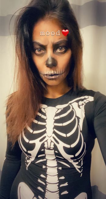 In need of a Halloween Makeup Artist!! 3