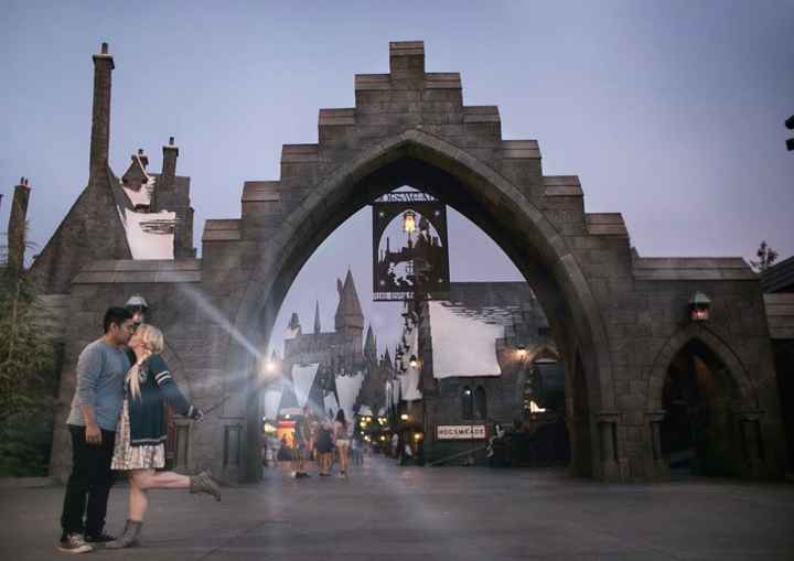 It FINALLY happened... Got my E-Pics back!!