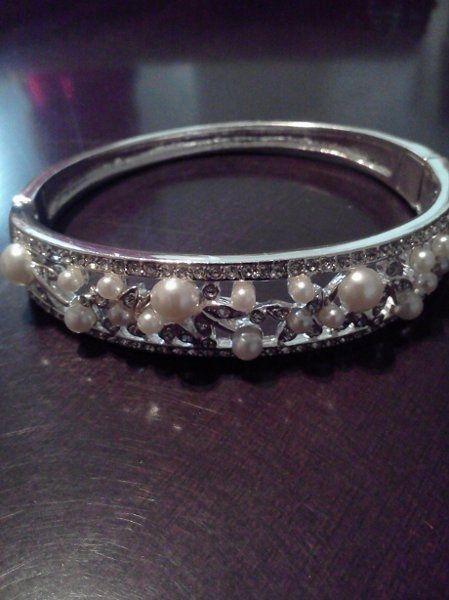 Got my bridal jewelry!!! =)   What is everybody else wearing?