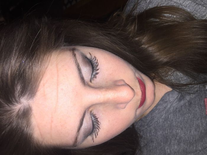 Which eye Makeup looks better?