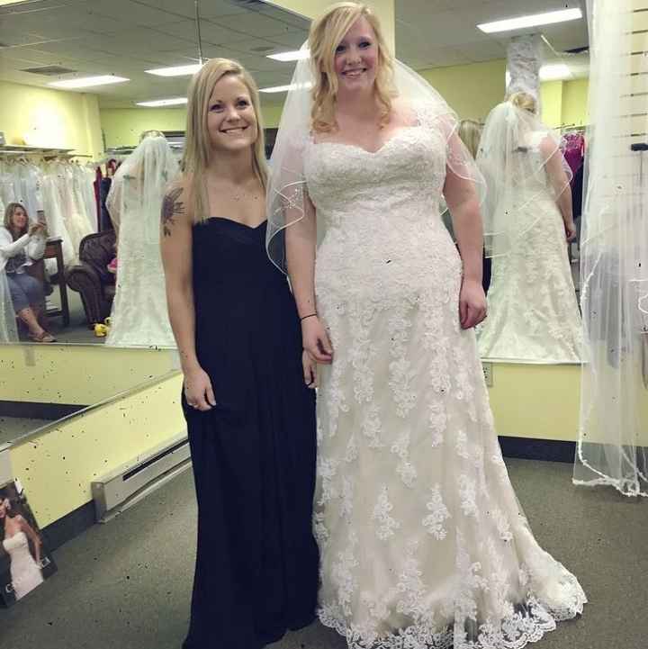 I can't stop looking at my dress pictures!