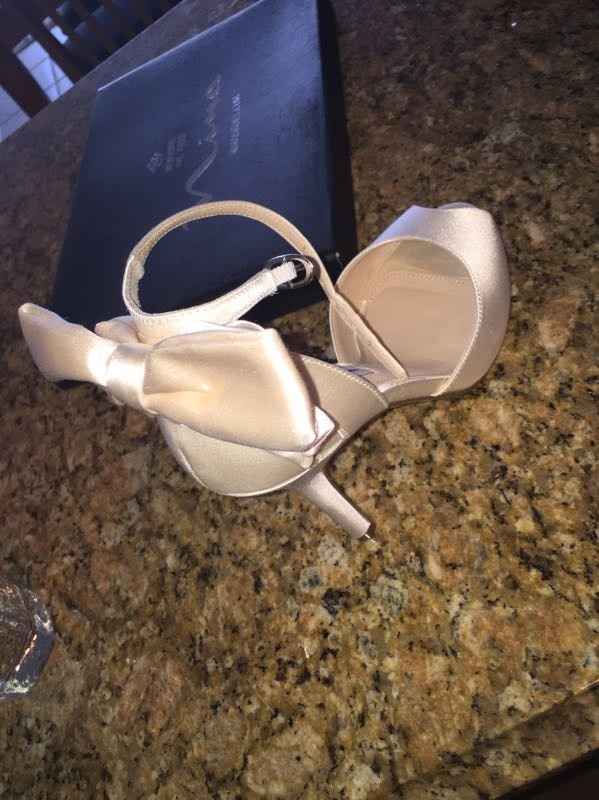 Show off your shoes ladies.