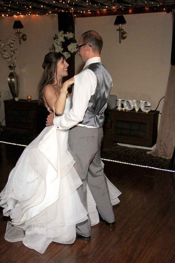 Dress bustle