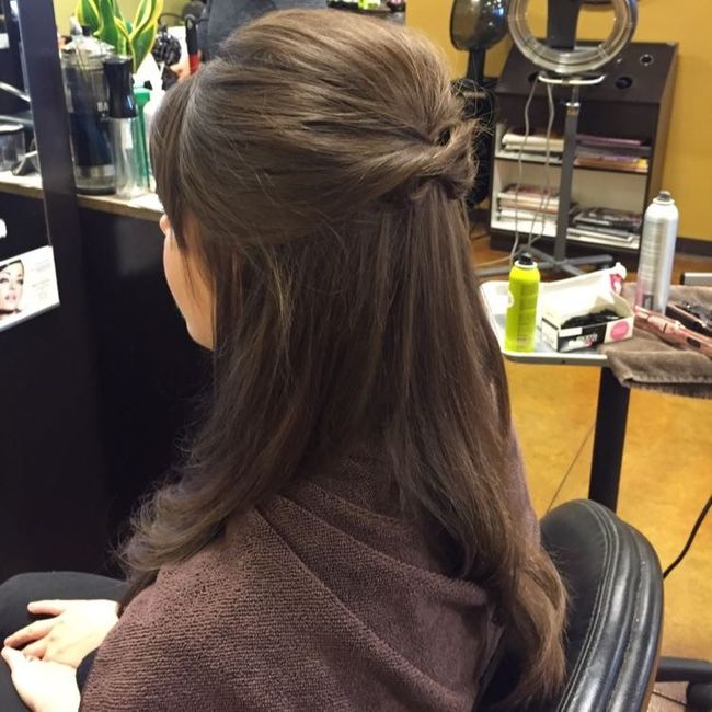 Show me your Half-Up Do's and Down Do's!