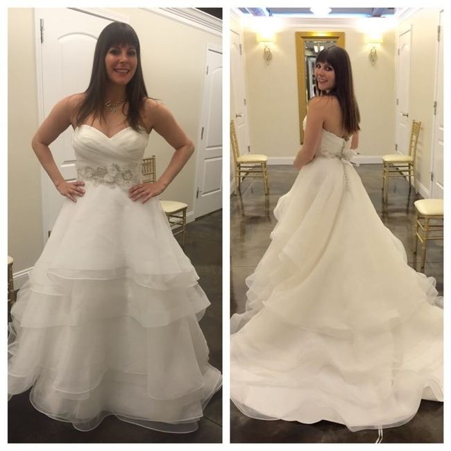 Let me see your DRESS!