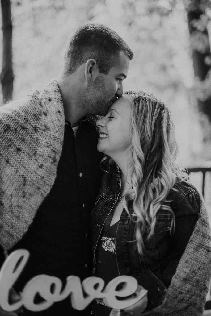 Engagement Pictures - 5