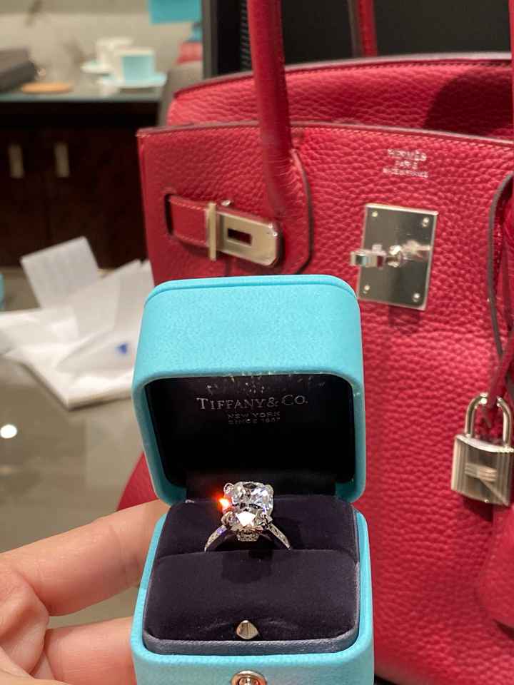 Brides of 2022! Show us your ring! - 1