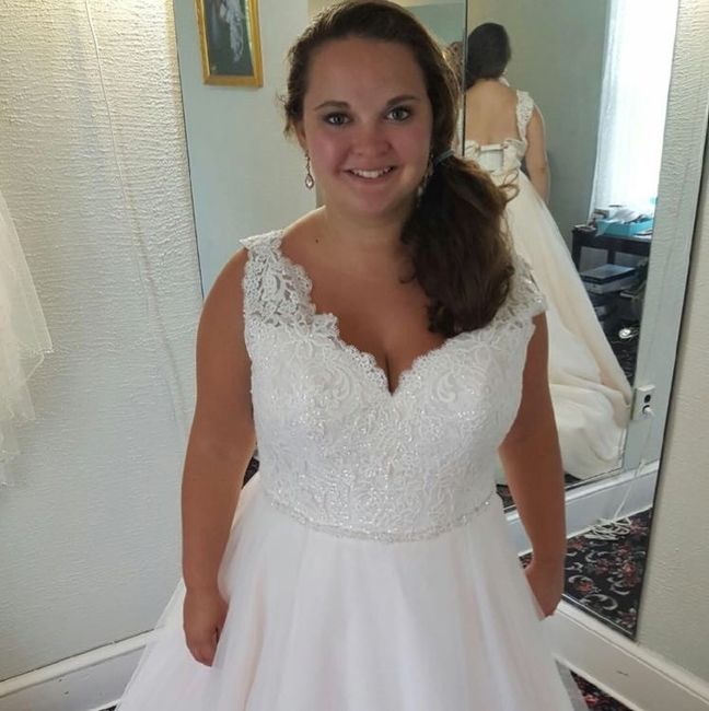 Let's see everyone's dresses