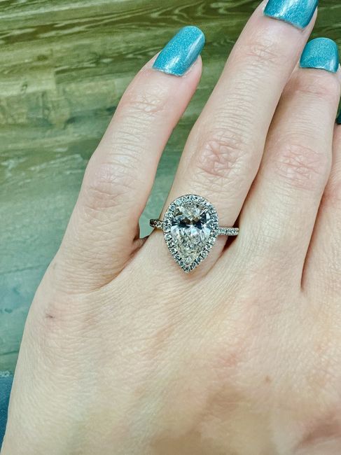 Brides of 2022! Show us your ring! - 1