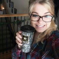 It's Friday! Drop a selfie!