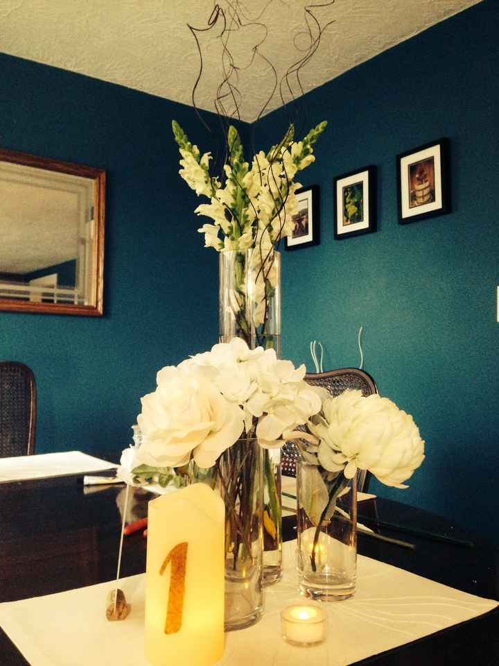 Centerpieces - need opinions, please.