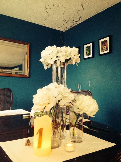 Centerpieces - need opinions, please.