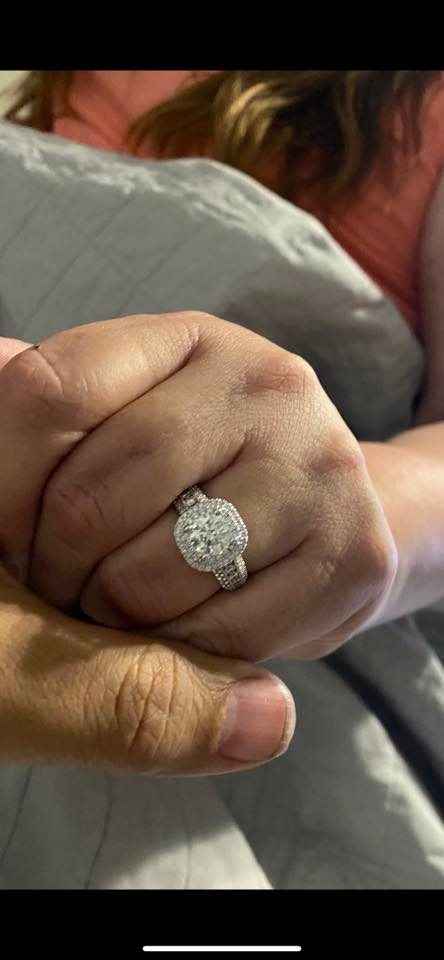 Brides of 2022! Show us your ring! - 1