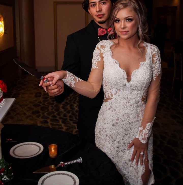 Where can you sell your wedding dress??