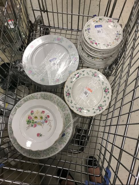 Goodwill hunting: aka thrift store junky wedding 4