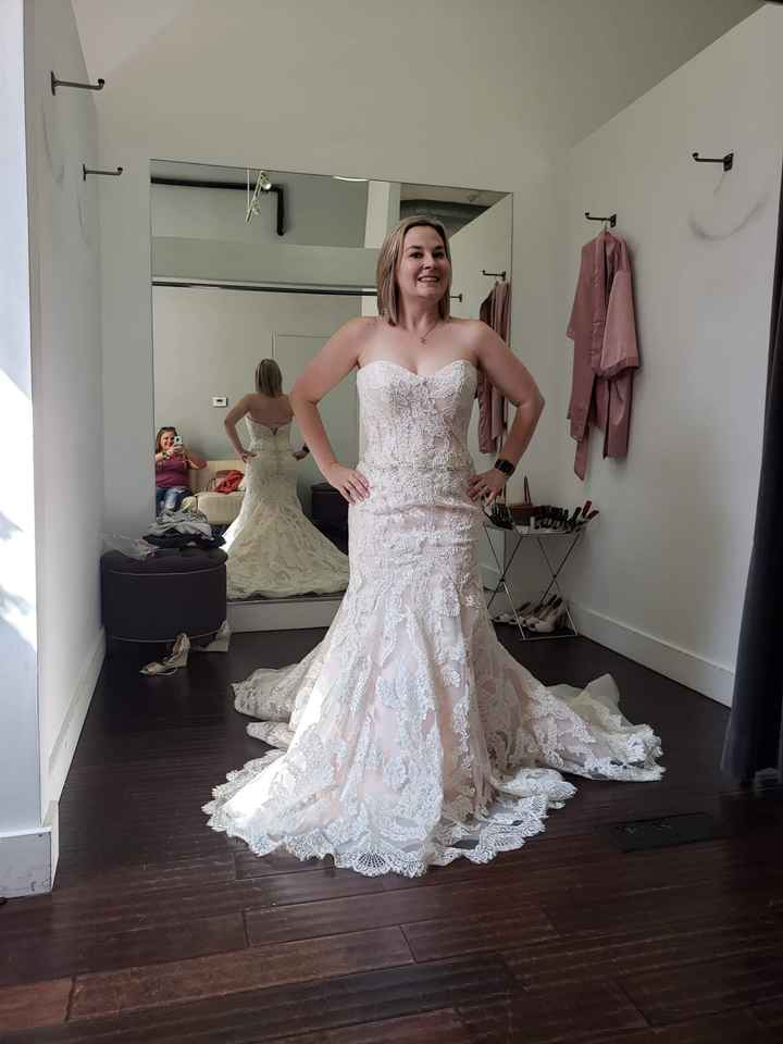 Traveling to buy a wedding dress - Adventure! - 6