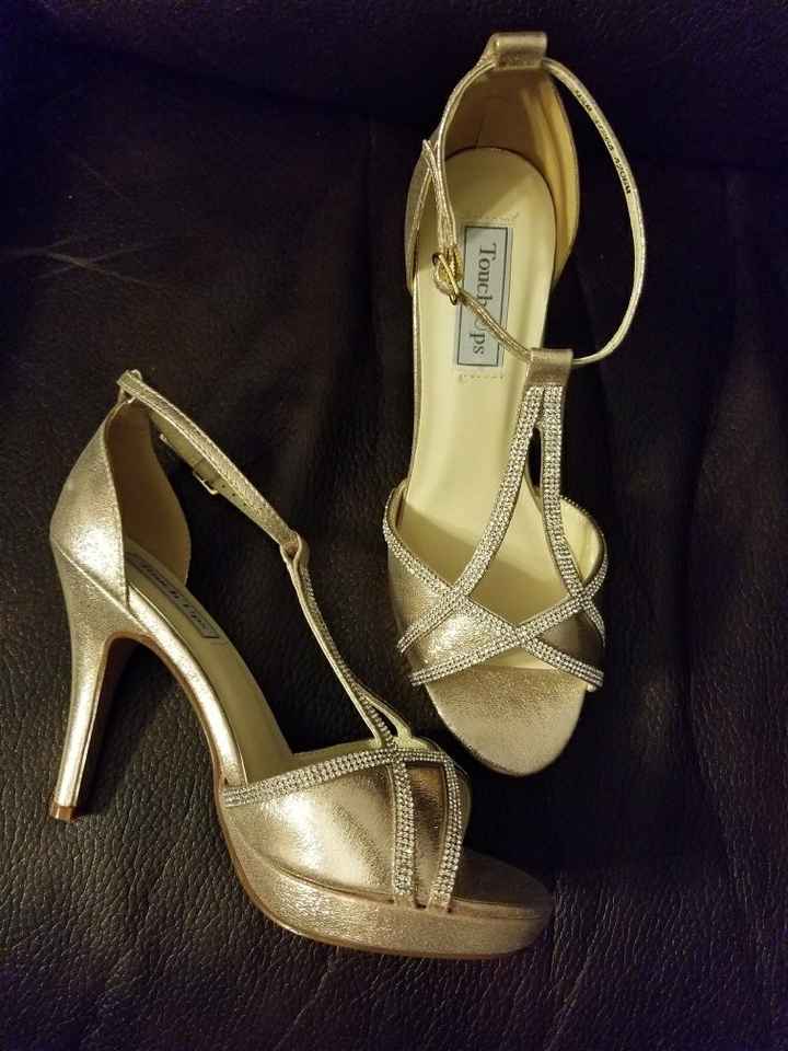 Show me your shoes! - 1