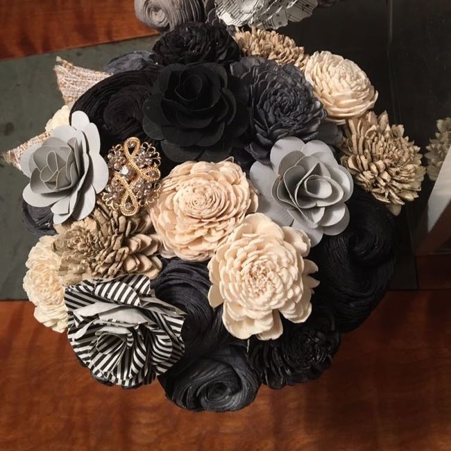 Show me your silk/fake bouquets!