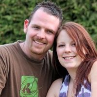 how about those sexy fellers?? (pic!)