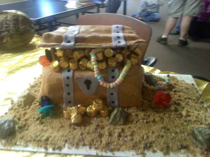 NWR: What are your hobbies? (besides wedding planning of course!)