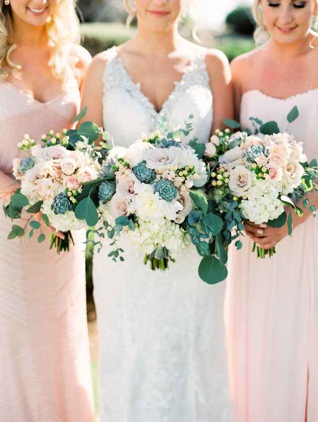 Flower Example (bouquet, color sheme) 