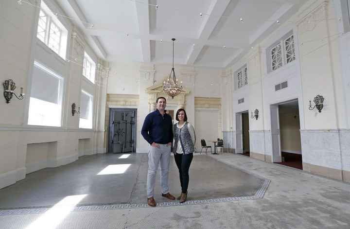 Least favorite aspect of your venue?