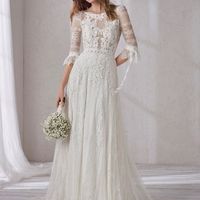 Birdcage veil with hair down?? - 1