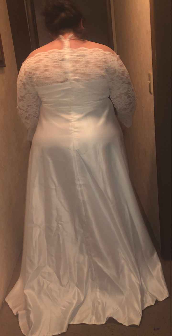 i don't like my dress - 1