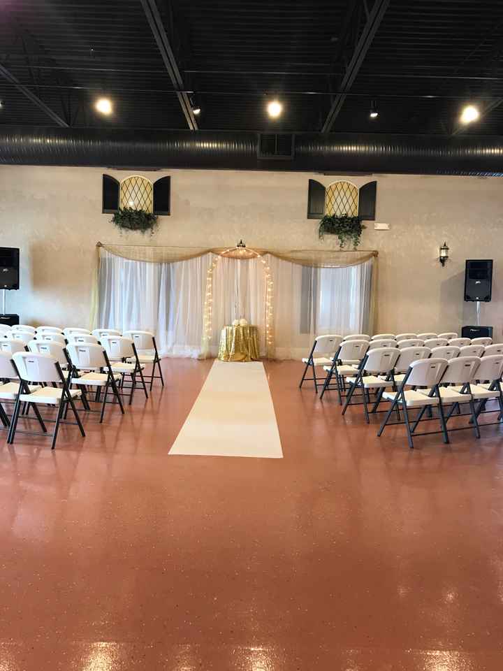 Show me your venue and dress! - 1