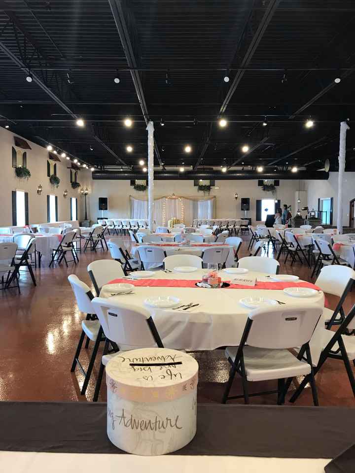 Show me your venue and dress! - 2