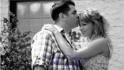 Engagement Pics are HERE!! *very pic heavy*