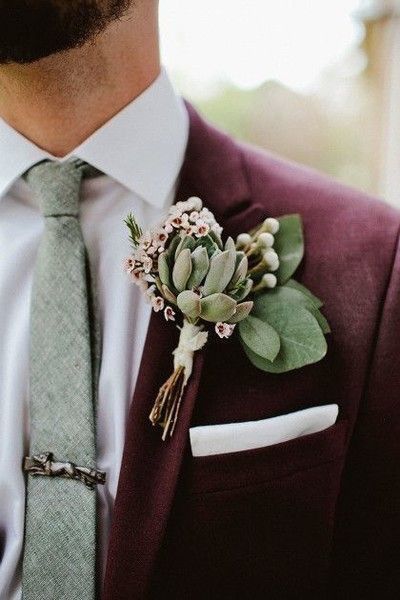 Burgundy groomsmen suit hotsell