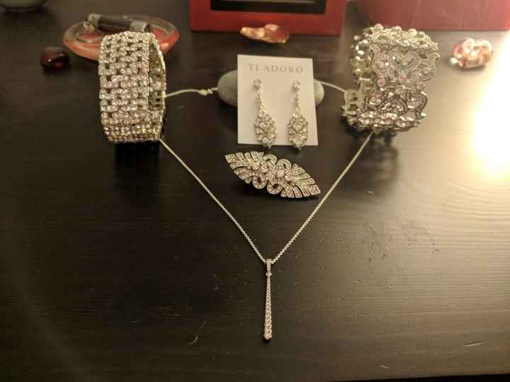 Jewelry and head pieces. - 1