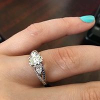 Twist on the ol' Ring Pics!