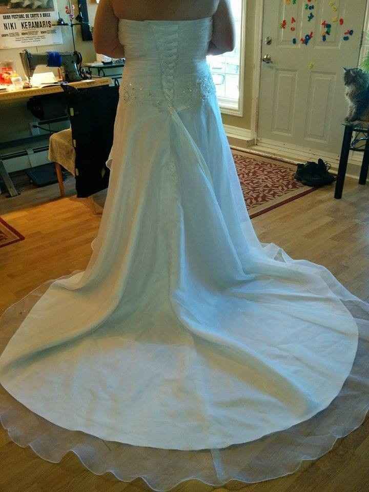 Show me your gown!